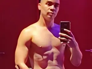 Streamate Live Porn of AlexRedfield