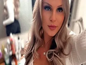 Streamate Sex Chat of TiffanySkyyXo
