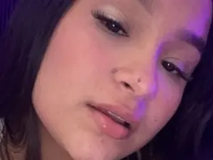 Streamate Free Porn Cam of Gigiismiith