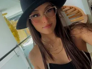 Streamate Best live sex cam show of LaurenVoss