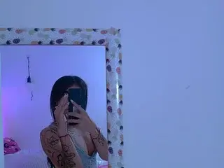 Streamate Live Porn of MeliMuller