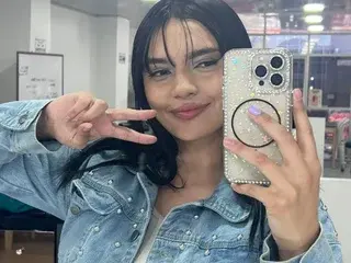 Streamate Live Sex of Alaia_Blosson