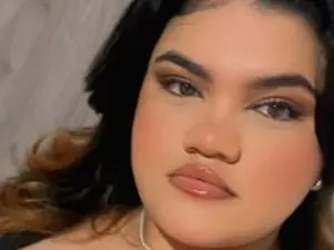 Streamate Live Sex Cam of liinaamarcela
