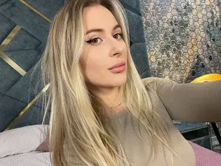 Streamate Best Webcam of ArolinaNightt