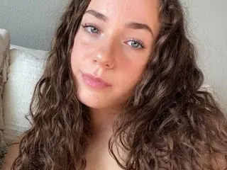 Streamate Live Sex Cam of Itsstarxo