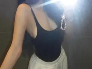 Streamate Nude Webcam of Yana99