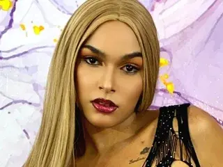 Streamate Adult Webcam of MiirandaLee