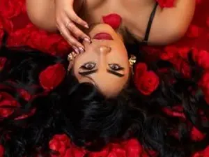 Streamate Live Sex Cam of IsabellaaDiior