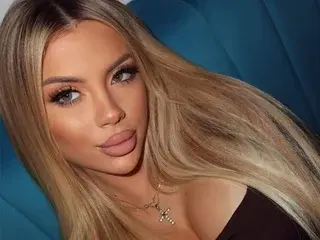 Streamate Sex Cam of IvyRubens