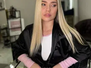 Streamate Watch Live Sex Cams of DianaLuna