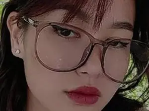 Streamate Live Porn of AsianLola