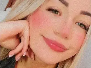 Streamate Private Sex Chat of Sara019