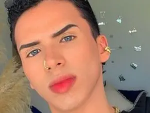 Streamate Live Sex Cam of seantroy
