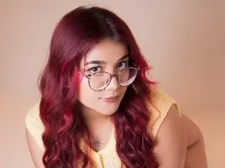 Streamate Live Sex Cam of Rosy_Sweet