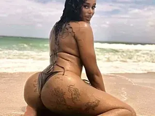 Streamate Free Porn Cam of liratransxo