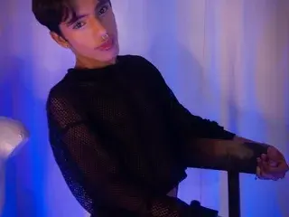 Streamate Private Sex Chat of ABRAHANXOX