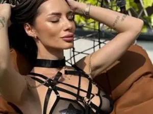 Streamate Free Live Porn of AngieShaen