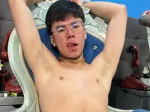 Streamate Sex Cam of 33piphanysan