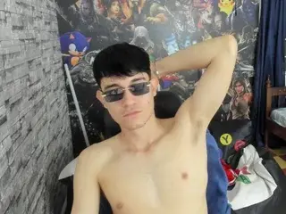 Streamate Nude Webcam of Zarek_Orion