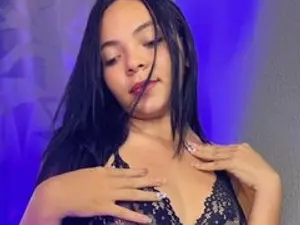 Streamate Watch Live Sex Cams of AnnyPetiitee