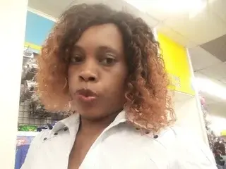 Streamate Sex Cam of ShyQueen25