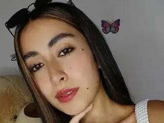 Streamate Live Sex Cam of Lia_RoseCol