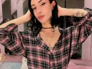 Streamate Live Porn of Madisonwood18