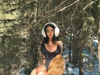 Streamate Nude Webcam of LucyHills39