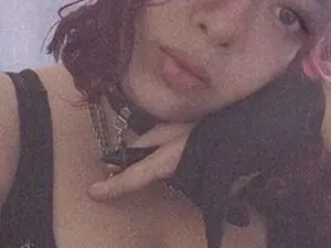 Streamate Free Porn Cam of NeaSweetAmortis