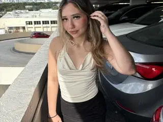 Streamate Free Porn Cam of Angelicasn0w