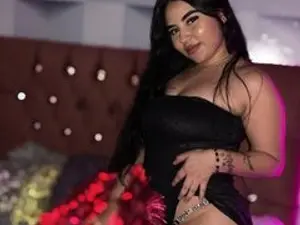 Streamate Live Porn of IsabellaHotxxx69
