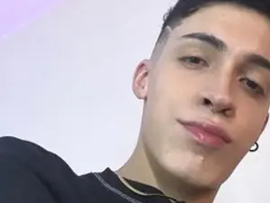 Streamate Best live sex cam show of Latinmilktwo