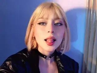 Streamate Live Sex Cam of Alice_Valentine