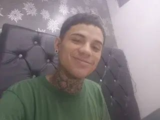 Streamate Sex Chat of exotic_hot_couple