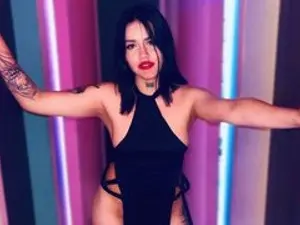 Streamate Sex Chat of KarlieNaugthy