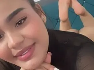 Streamate Live Porn of miawhithee