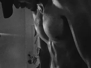 Streamate Adult Webcam of NicolaiKarav