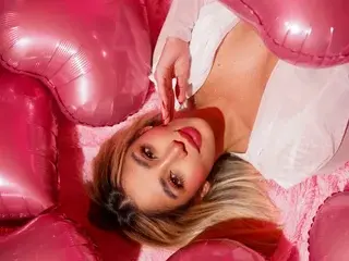 Streamate Adult Webcam of KasandraGarcia