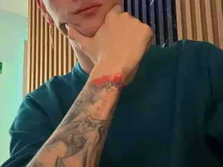 Streamate Live Sex Cam of TylerCat