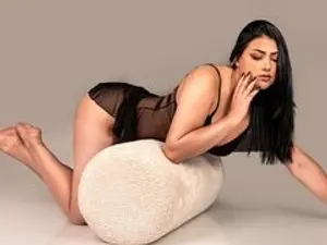 Streamate Live Sex of SaharaLyn