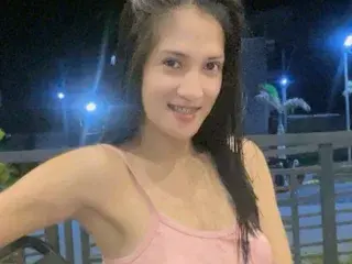 Streamate Live Sex of ursexyHOTBABE69