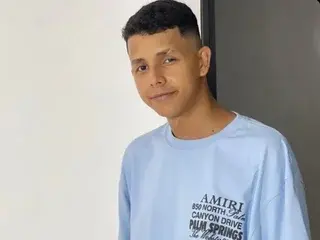 Streamate Adult Webcam of BigMonstercoks