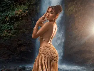 Streamate Free Live Porn of ValleryJohnson