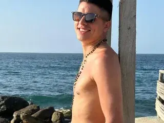 Streamate Best live sex cam show of Brandon_reeves