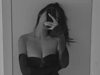 Streamate Free Porn Cam of VeliaSai