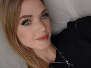 Streamate Adult Video Chat of Alyonaqueenn