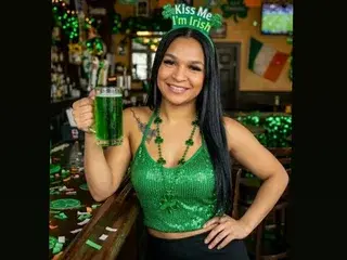 Streamate Best live sex cam show of ThamaraHills