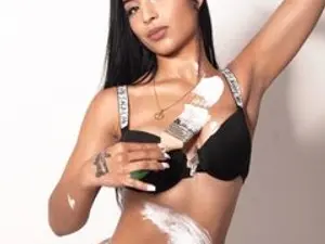 Streamate Adult Webcams of AryaAragon