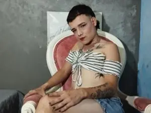Streamate Watch Live Sex Cams of HeidySumers