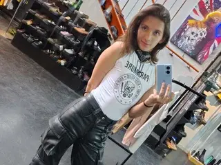 Streamate Live Sex of Feniixa